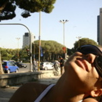 mikra_makra