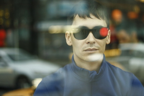 Сирил Дюваль: «Подарите мне книгу!»