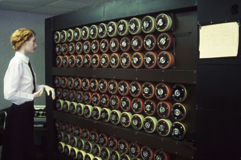 *ФБР ищет криптоаналитиков* среди интернет-пользователей *ФБР ищет криптоаналитиков* среди интернет-пользователей