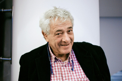 Питер Мейер: *«Мастер и Маргарита» — наш почти что единственный бестселлер»*