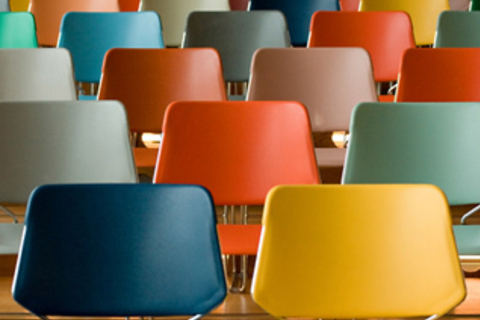 10 писателей-профессоров: *где преподают Умберто Эко, Орхан Памук и Салман Рушди?*