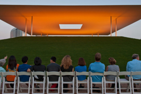 *Умные каникулы:* куда ехать, чтобы послушать Жижека, Бартлетт или Окуяма