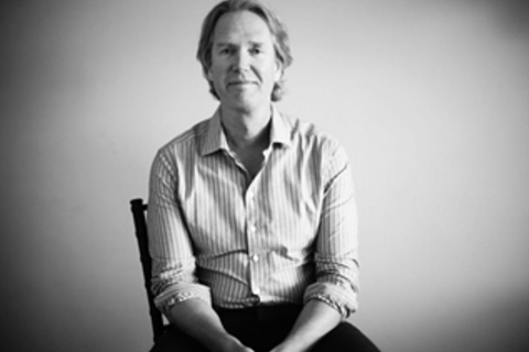 Колумнист журнала New Yorker Джон Сибрук: *«Нельзя притворяться, что Рианны не существует»*