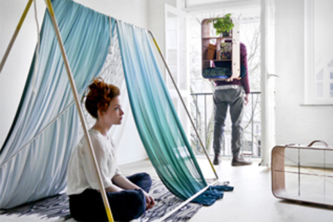 Обзор грантов за сентябрь: *премия «Дебют», стажировка в Великобритании и исследования в Швейцарии*