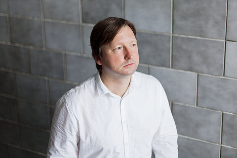 *Василий Ключарев:* «Даже если вы понимаете, что вами манипулируют, вы неосознанно подчиняетесь» *Василий Ключарев:* «Даже если вы понимаете, что вами манипулируют, вы неосознанно подчиняетесь»