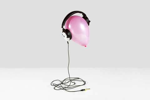 *Что такое синестезия,* и почему синий цвет может пахнуть малиной *Что такое синестезия,* и почему синий цвет может пахнуть малиной