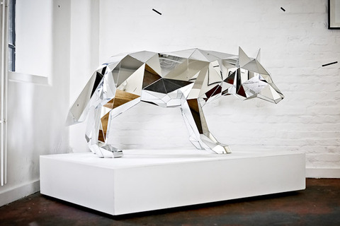 Социальное животное: Том Вулф о том, как наша жизнь подчиняется статусу Социальное животное: Том Вулф о том, как наша жизнь подчиняется статусу