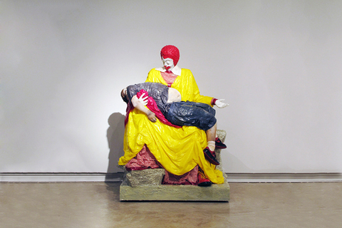 Война всех против всех: *как скрыться от кризиса и зачем нам убежище — диалог художника и историка*