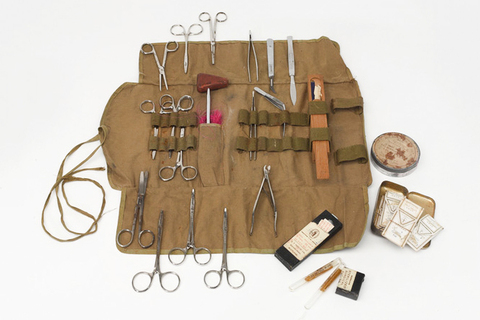 Александр Асташов: "Врачи на войне" Александр Асташов: "Врачи на войне"