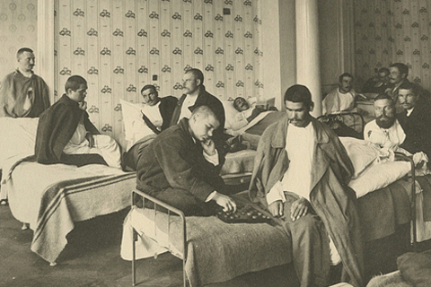 Александр Сенин: «Мобилизация тыловых ресурсов Москвы» Александр Сенин: «Мобилизация тыловых ресурсов Москвы»