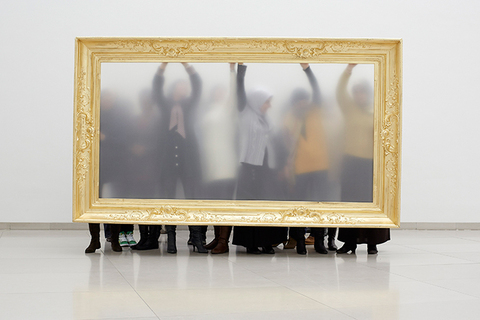 Художники как кураторы: *Терри Смит о переосмыслении музея* Художники как кураторы: *Терри Смит о переосмыслении музея*