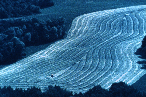 Иначе, Молуссия: *режиссер Николя Рэй о ветряных камерах и случайности в кино* Иначе, Молуссия: *режиссер Николя Рэй о ветряных камерах и случайности в кино*