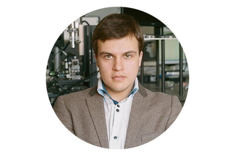 Физик Юрий Стебунов: *«Узнать, где лежит взрывчатка, можно будет с помощью биосенсоров»* Физик Юрий Стебунов: *«Узнать, где лежит взрывчатка, можно будет с помощью биосенсоров»*