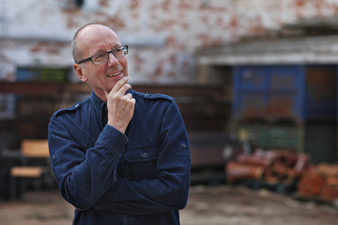 «Простое молчание и вслушивание могут изменить вашу жизнь»: *интервью с Дэвидом Тупом*