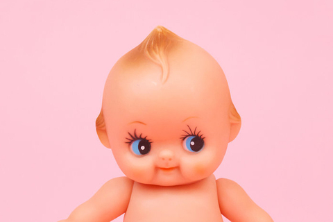 Быстрое чтение: *почему мы называем друг друга детками и малышами?*