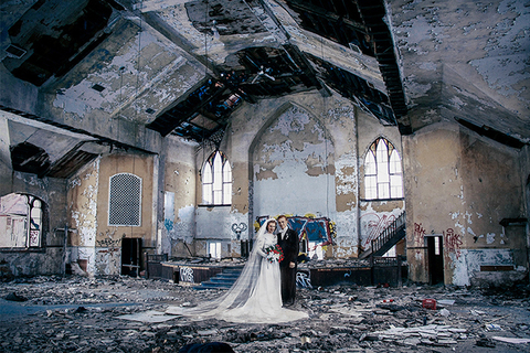 Находка T&P: *расцвет и упадок Детройта на коллажах венгерского фотографа*