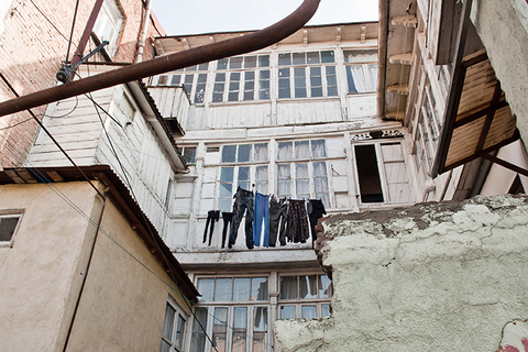 Слышать города: *как звучат дворы Москвы, Питера, Одессы и Тбилиси*