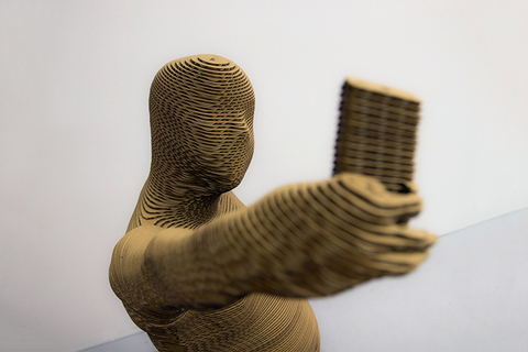 Быстрое чтение: *почему нам неловко смотреть, как другие делают селфи*