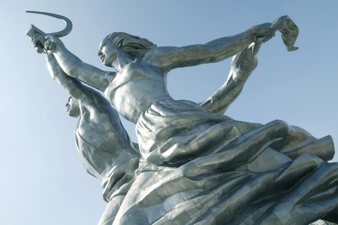 Айрат Багаутдинов: «Как устроены огромные памятники»