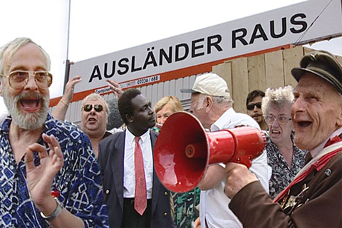 Флориан Мальцахер: «Не только зеркало. В поисках социального театра»