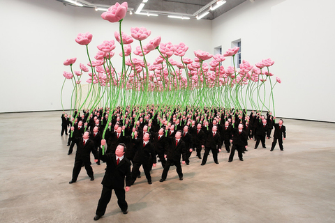 Массовое безумие: философ Александр Пятигорский о том, почему быть ненормальным — это нормально