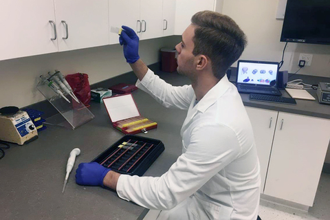 Молодые ученые: биолог Александр Морин о сотрясениях мозга и идеальной научной карьере