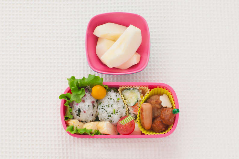 Государственный хэппи мил: как японских школьников приучают к здоровому питанию 