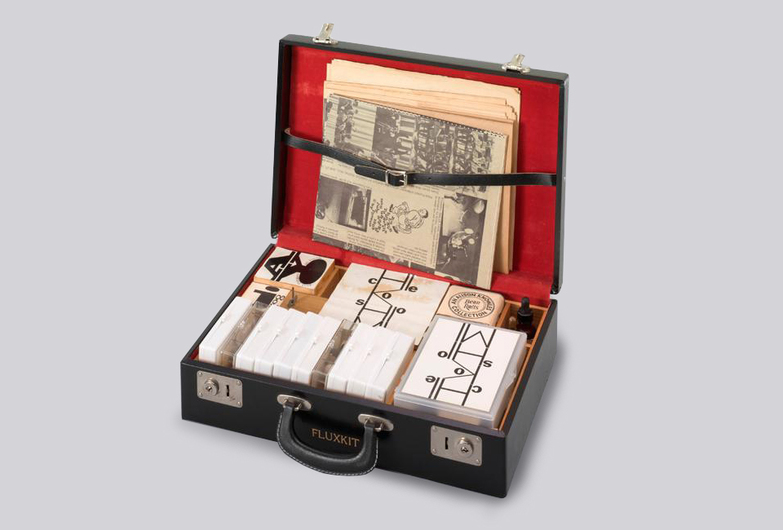 Словарный запас: что такое «Флуксус» и зачем художникам объединяться на почве непрофессионализма