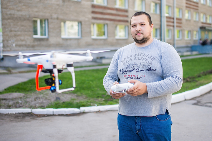 R2-D2 из мусорного ведра: как частная новосибирская компания решает проблемы инженерного образования в России R2-D2 из мусорного ведра: как частная новосибирская компания решает проблемы инженерного образования в России