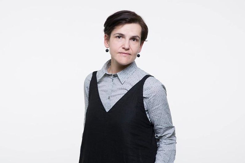 Шеф-редактор журнала «Теория моды» Людмила Алябьева: «Если хотите меньше бояться нового и непонятного, изучайте историю моды»