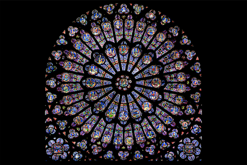 Петух, Шмель и другие: уцелевшие ценности Нотр-Дама