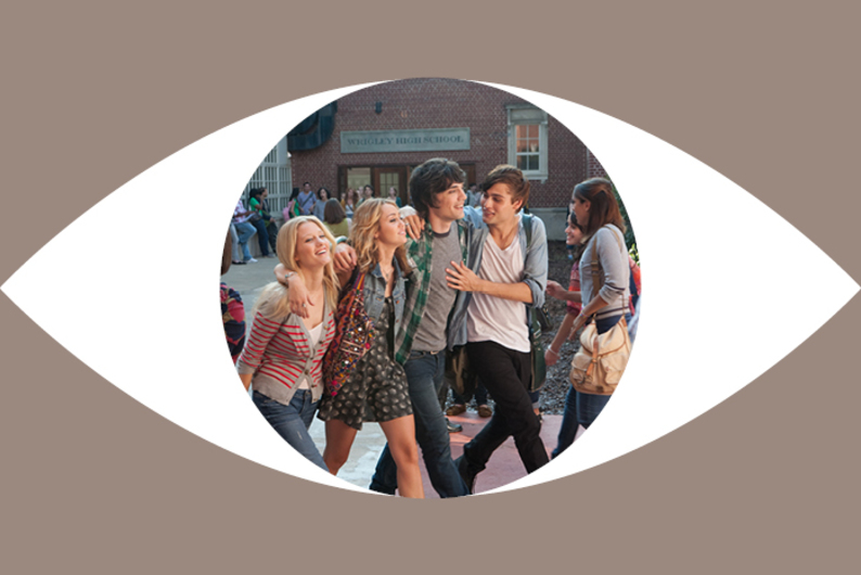 Традиции и обычаи американских студентов: шествие оркестра перед сессией, Снуп Дог и Барак Обама на выпускном