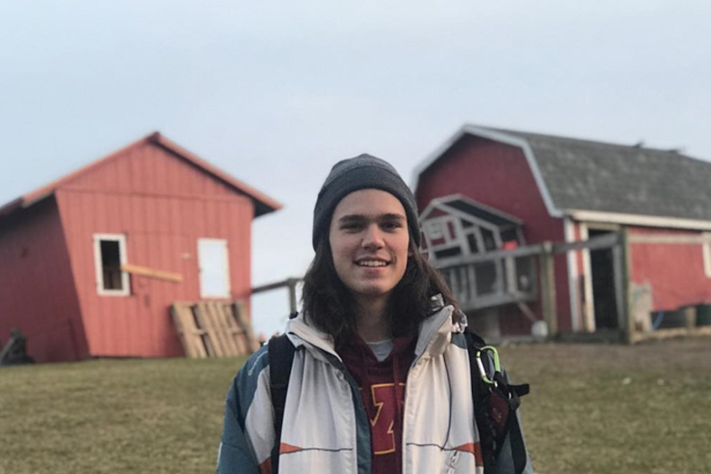 Умный TikTok: новый формат TED-talk и многотысячная аудитория Умный TikTok: новый формат TED-talk и многотысячная аудитория