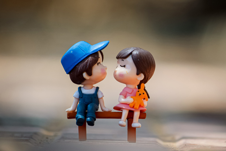 Между нами километры: как пережить разлуку и не потерять любовь