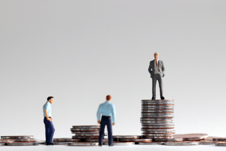 Неравенство и бедность: нужно ли от них избавиться Неравенство и бедность: нужно ли от них избавиться