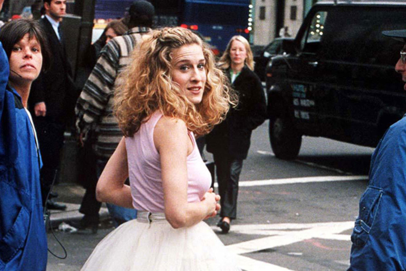 Советы Кэрри Брэдшоу: чему хорошему нас научил «Секс в большом городе»