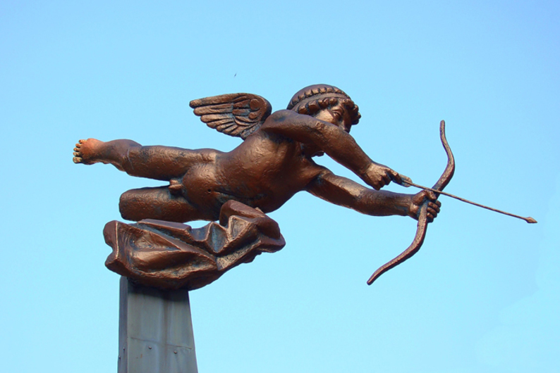 Капля нежности и горстка обожания: как изображали любовную магию в искусстве Капля нежности и горстка обожания: как изображали любовную магию в искусстве