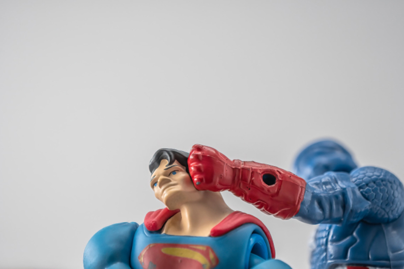 Почему в конфликте не всегда виноваты оба? 