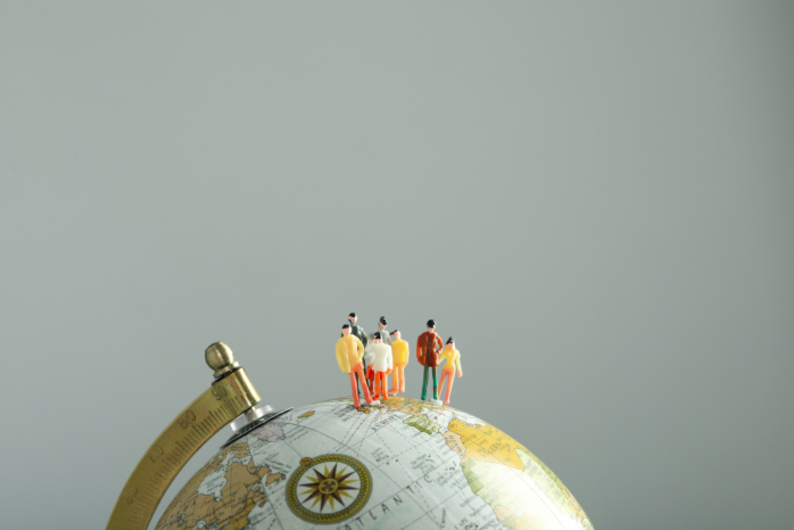 Долой антикоперниканское тщеславие: уроки научного скептицизма от Карла Сагана Долой антикоперниканское тщеславие: уроки научного скептицизма от Карла Сагана