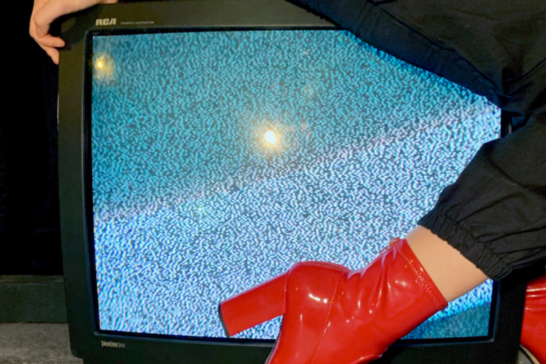 Что такое каскад доступной информации, или Как мы сами наполняем жизнь фейками